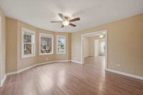 Tiny photo for 17201 Oak Park Avenue, Tinley Park, IL 60477 (MLS # 12554190)