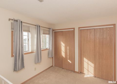 Tiny photo for 3260 PARKWILD Drive #3D, Bettendorf, IA 52722 (MLS # QC4268707)