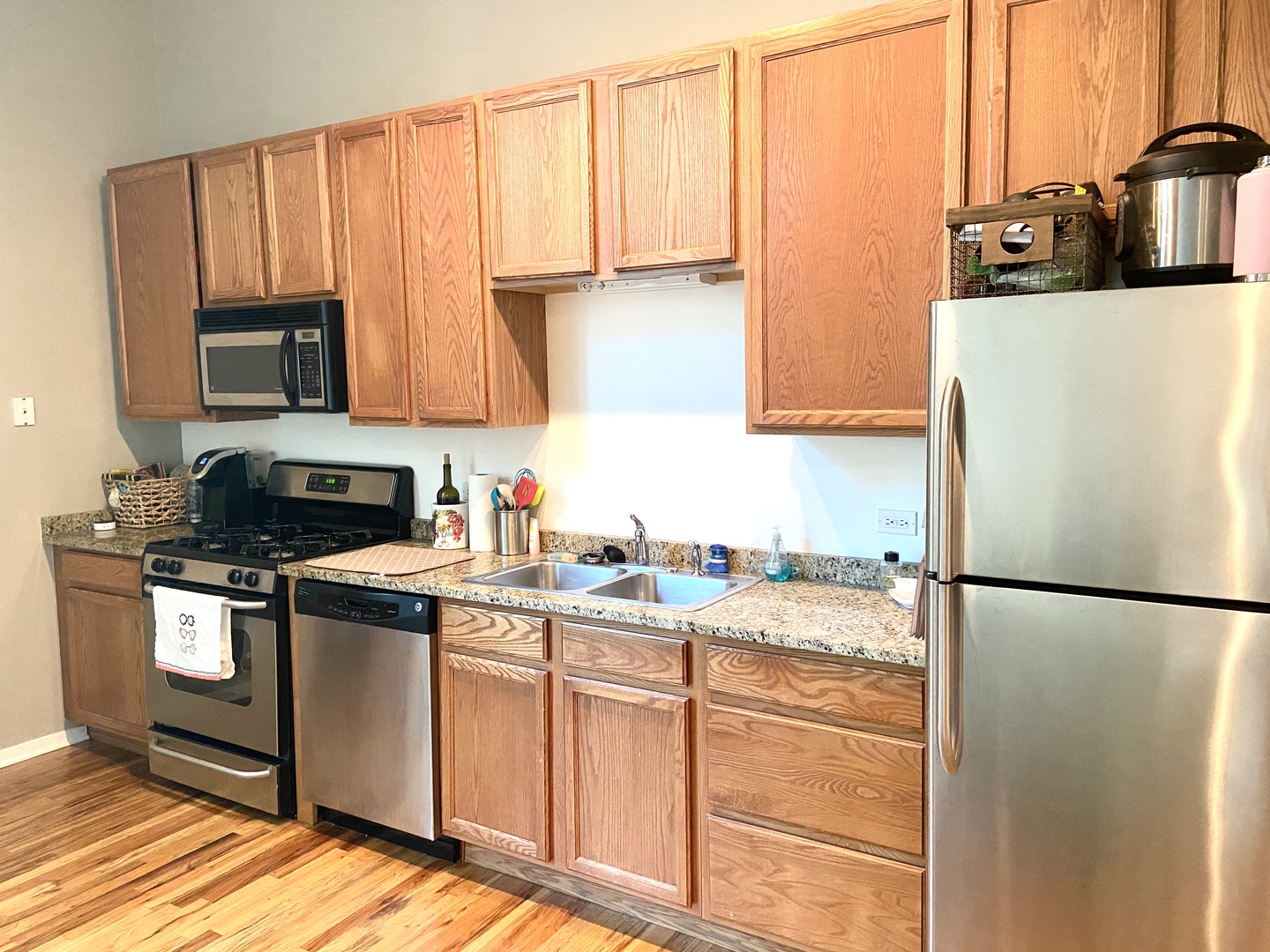 1645 W Ogden Avenue 534