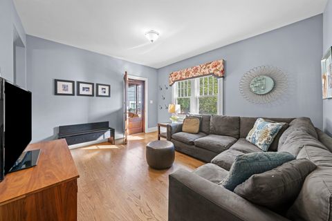 Tiny photo for 421 S Sunnyside Avenue, Elmhurst, IL 60126 (MLS # 12491845)