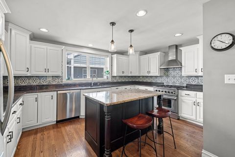 Tiny photo for 421 S Sunnyside Avenue, Elmhurst, IL 60126 (MLS # 12491845)