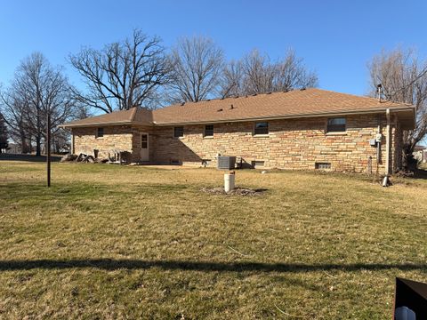 Tiny photo for 205 E Silverspoon Avenue, Granville, IL 61326 (MLS # 12587486)