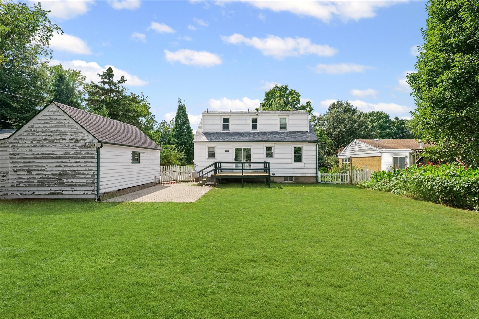 314 Elmwood
