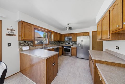 Tiny photo for 638 Anne Court, Bolingbrook, IL 60440 (MLS # 12620172)