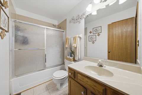 Tiny photo for 638 Anne Court, Bolingbrook, IL 60440 (MLS # 12620172)