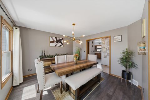 Tiny photo for 638 Anne Court, Bolingbrook, IL 60440 (MLS # 12620172)