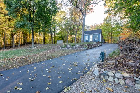 Tiny photo for 1414 Sheridan Road, Winthrop Harbor, IL 60096 (MLS # 12502949)