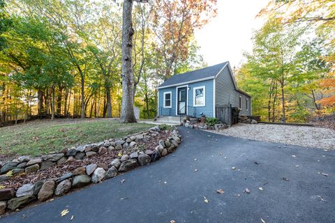 Tiny photo for 1414 Sheridan Road, Winthrop Harbor, IL 60096 (MLS # 12502949)