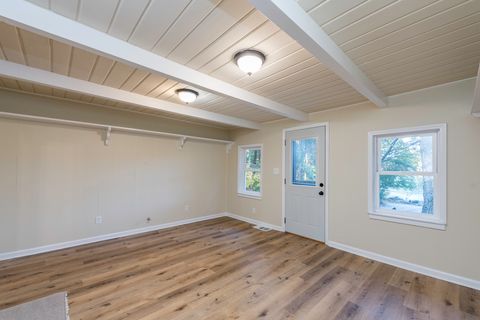 Tiny photo for 1414 Sheridan Road, Winthrop Harbor, IL 60096 (MLS # 12502949)