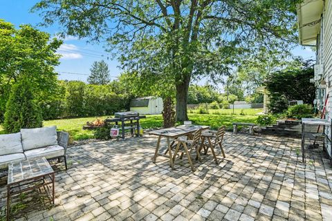 Tiny photo for 1355 Devonshire Lane, Hoffman Estates, IL 60169 (MLS # 12693958)