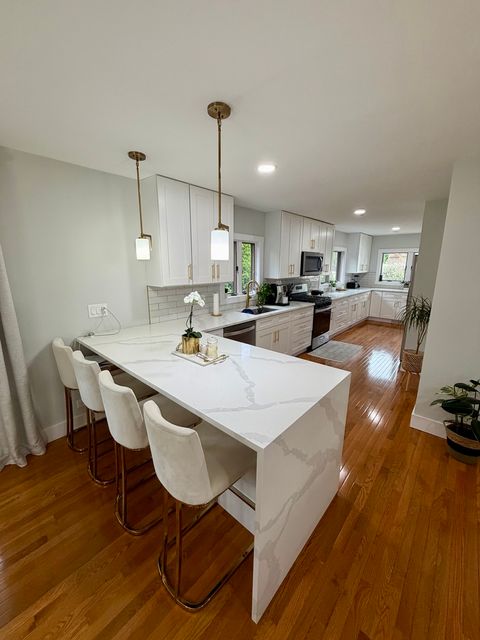 Tiny photo for 832 Leahy Circle, Des Plaines, IL 60016 (MLS # 12656368)