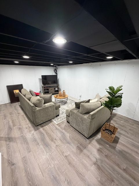 Tiny photo for 832 Leahy Circle, Des Plaines, IL 60016 (MLS # 12656368)