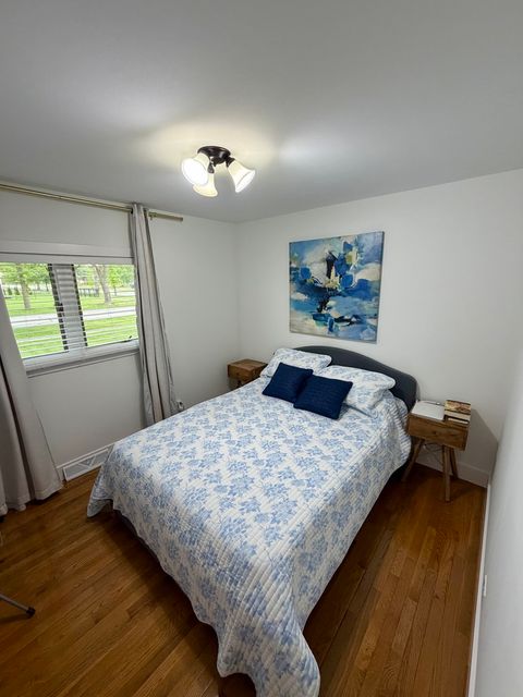 Tiny photo for 832 Leahy Circle, Des Plaines, IL 60016 (MLS # 12656368)