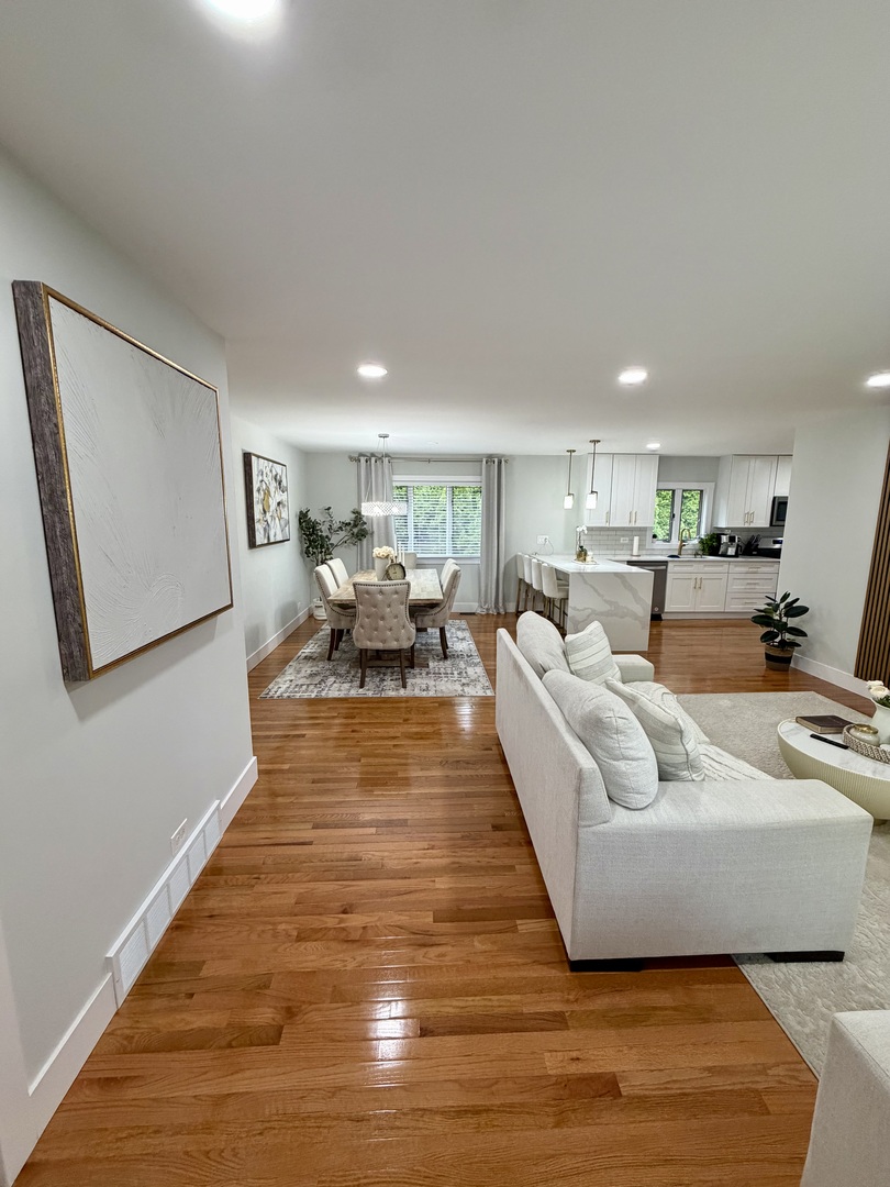 832 Leahy Circle