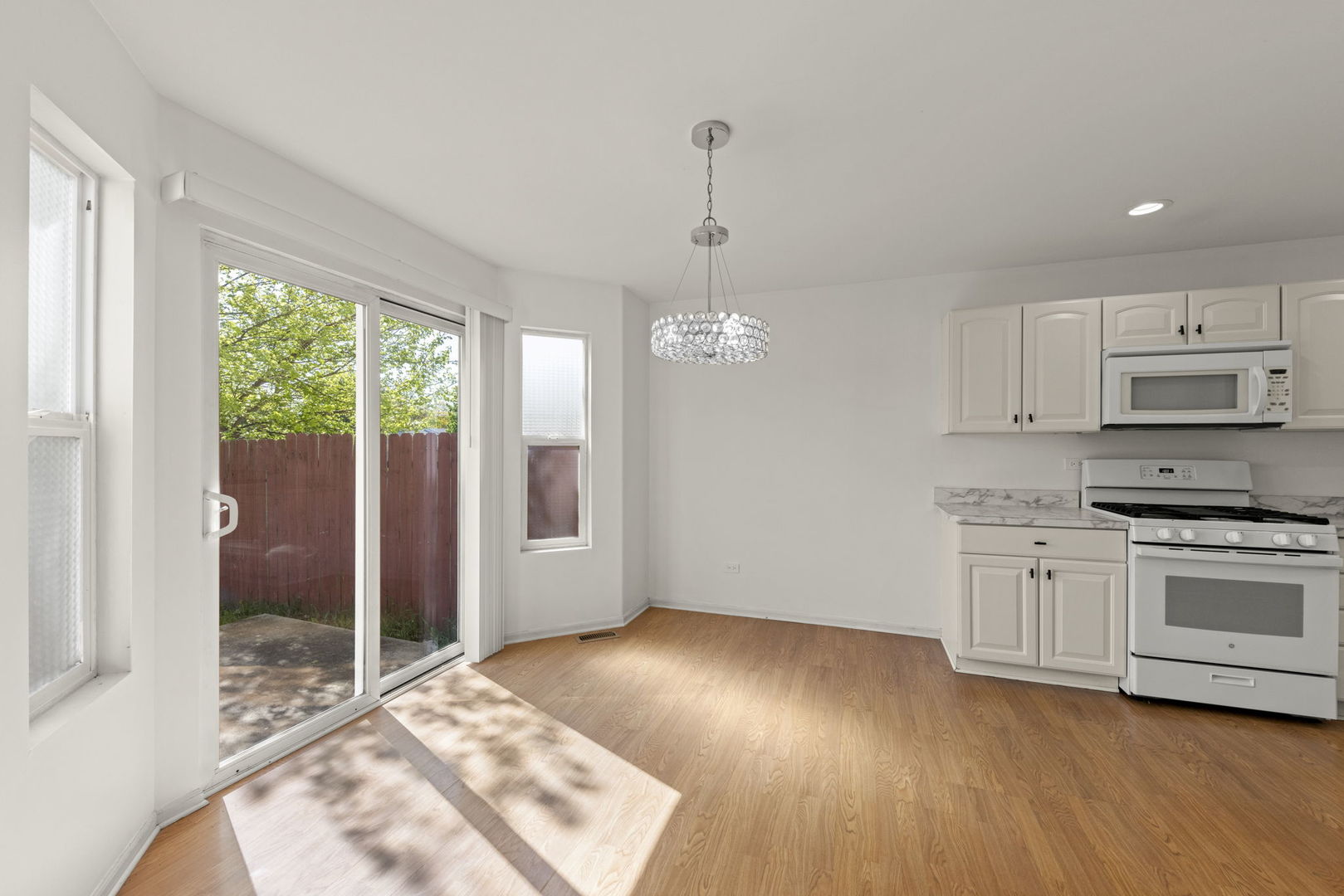 2430 Caton Crest Court