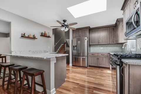 Tiny photo for 613 Gavin Avenue, Romeoville, IL 60446 (MLS # 12726963)