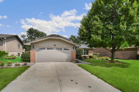 Tiny photo for 613 Gavin Avenue, Romeoville, IL 60446 (MLS # 12726963)