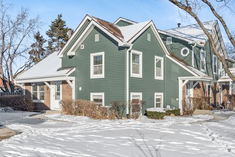 2764 Weeping Willow Drive A Lisle IL 60532