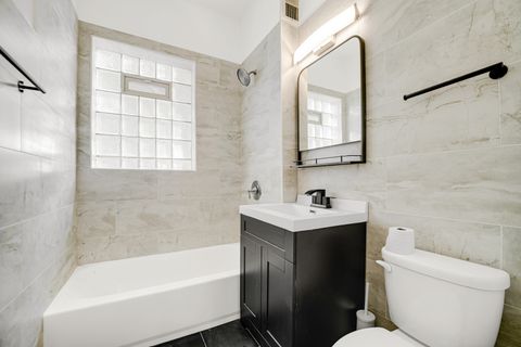 Tiny photo for 928 E 46th Street, Chicago, IL 60653 (MLS # 12611552)