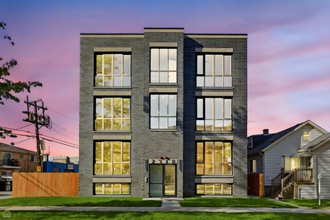 2718 budd Street River Grove IL 60171