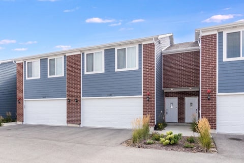 Photo of 1035 Gillespie Lane, Yorkville, IL 60560 (MLS # 12743561)