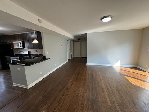 Tiny photo for 6433 N Damen Avenue #3E, Chicago, IL 60645 (MLS # 12559738)