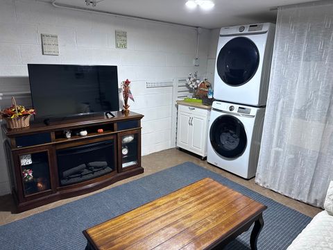 Tiny photo for 320 Sheridan Drive #2C, Willowbrook, IL 60527 (MLS # 12383349)