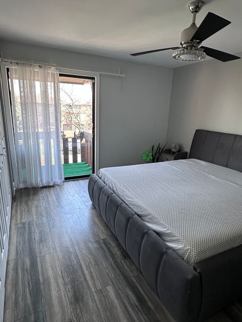 Tiny photo for 320 Sheridan Drive #2C, Willowbrook, IL 60527 (MLS # 12383349)