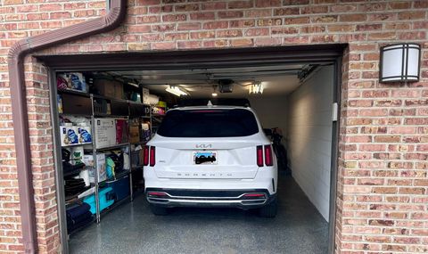 Tiny photo for 320 Sheridan Drive #2C, Willowbrook, IL 60527 (MLS # 12383349)