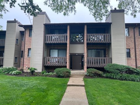 Photo of 320 Sheridan Drive #2C, Willowbrook, IL 60527 (MLS # 12383349)