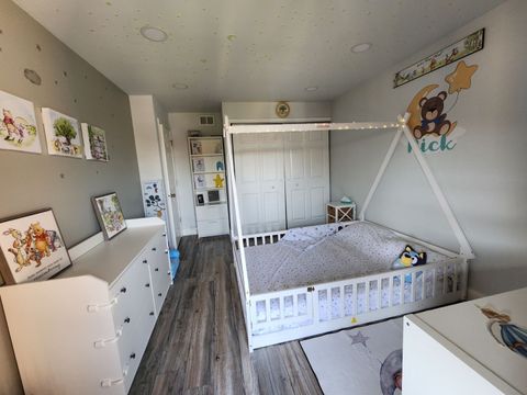 Tiny photo for 320 Sheridan Drive #2C, Willowbrook, IL 60527 (MLS # 12383349)