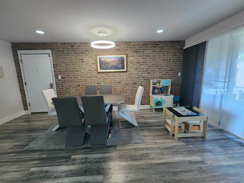 Tiny photo for 320 Sheridan Drive #2C, Willowbrook, IL 60527 (MLS # 12383349)