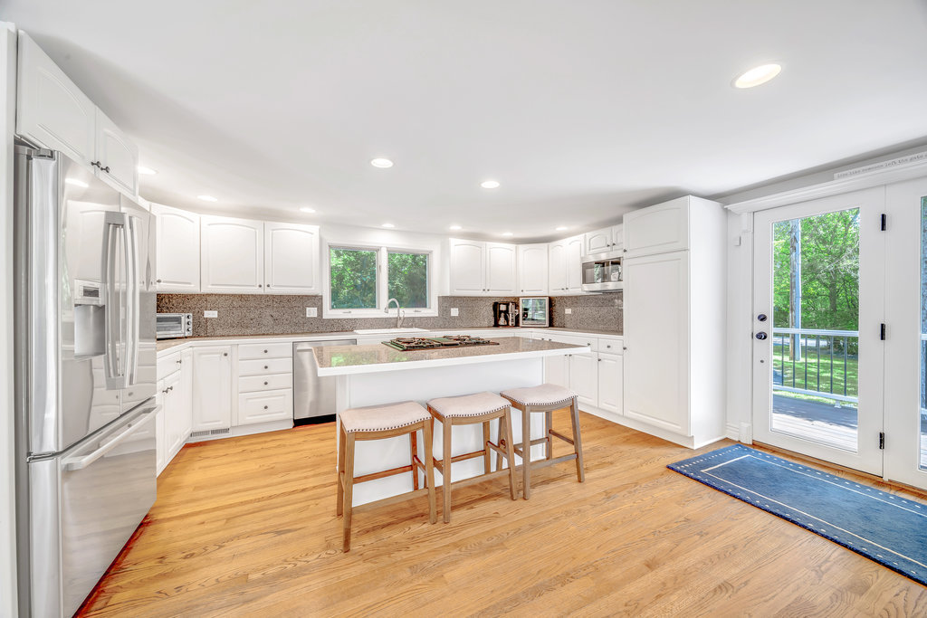 7900 W 127TH Street