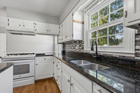 Tiny photo for 1318 Gamon Road, Wheaton, IL 60189 (MLS # 12577008)