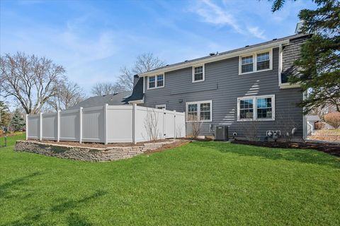 Tiny photo for 1318 Gamon Road, Wheaton, IL 60189 (MLS # 12577008)