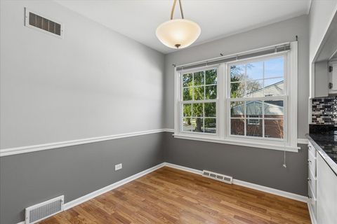 Tiny photo for 1318 Gamon Road, Wheaton, IL 60189 (MLS # 12577008)