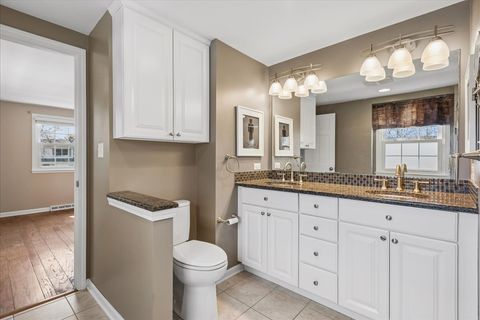 Tiny photo for 1318 Gamon Road, Wheaton, IL 60189 (MLS # 12577008)