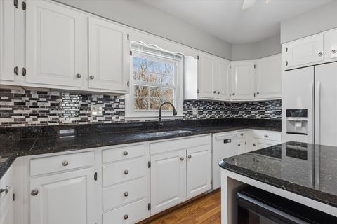 Tiny photo for 1318 Gamon Road, Wheaton, IL 60189 (MLS # 12577008)