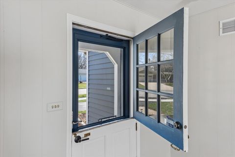 Tiny photo for 1318 Gamon Road, Wheaton, IL 60189 (MLS # 12577008)