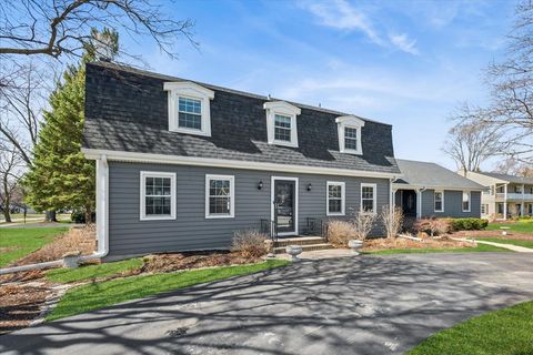 Photo of 1318 Gamon Road, Wheaton, IL 60189 (MLS # 12577008)