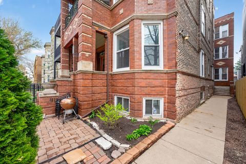Tiny photo for 835 N Maplewood Avenue #1F, Chicago, IL 60622 (MLS # 12619802)