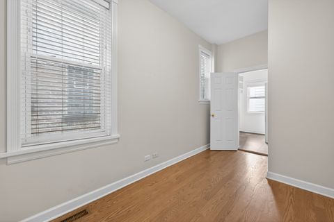 Tiny photo for 835 N Maplewood Avenue #1F, Chicago, IL 60622 (MLS # 12619802)