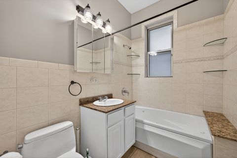 Tiny photo for 835 N Maplewood Avenue #1F, Chicago, IL 60622 (MLS # 12619802)