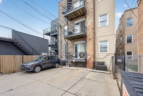 Tiny photo for 835 N Maplewood Avenue #1F, Chicago, IL 60622 (MLS # 12619802)