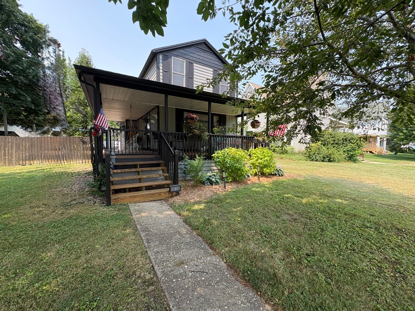 1010 Lincoln Highway