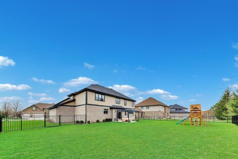 Tiny photo for 22843 Sara Springs Drive, Frankfort, IL 60423 (MLS # 12593366)