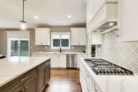 Tiny photo for 22843 Sara Springs Drive, Frankfort, IL 60423 (MLS # 12593366)