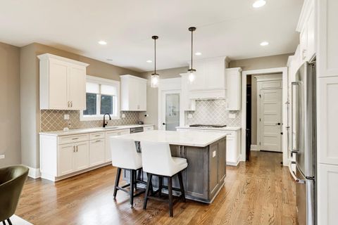 Tiny photo for 22843 Sara Springs Drive, Frankfort, IL 60423 (MLS # 12593366)