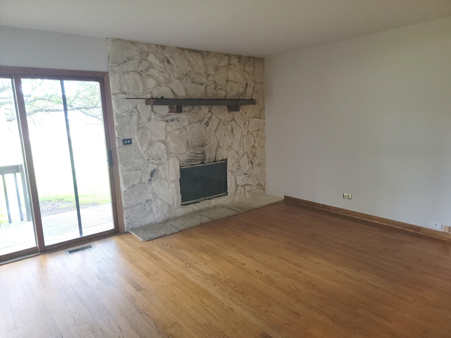 473 NICOLE Drive 3C