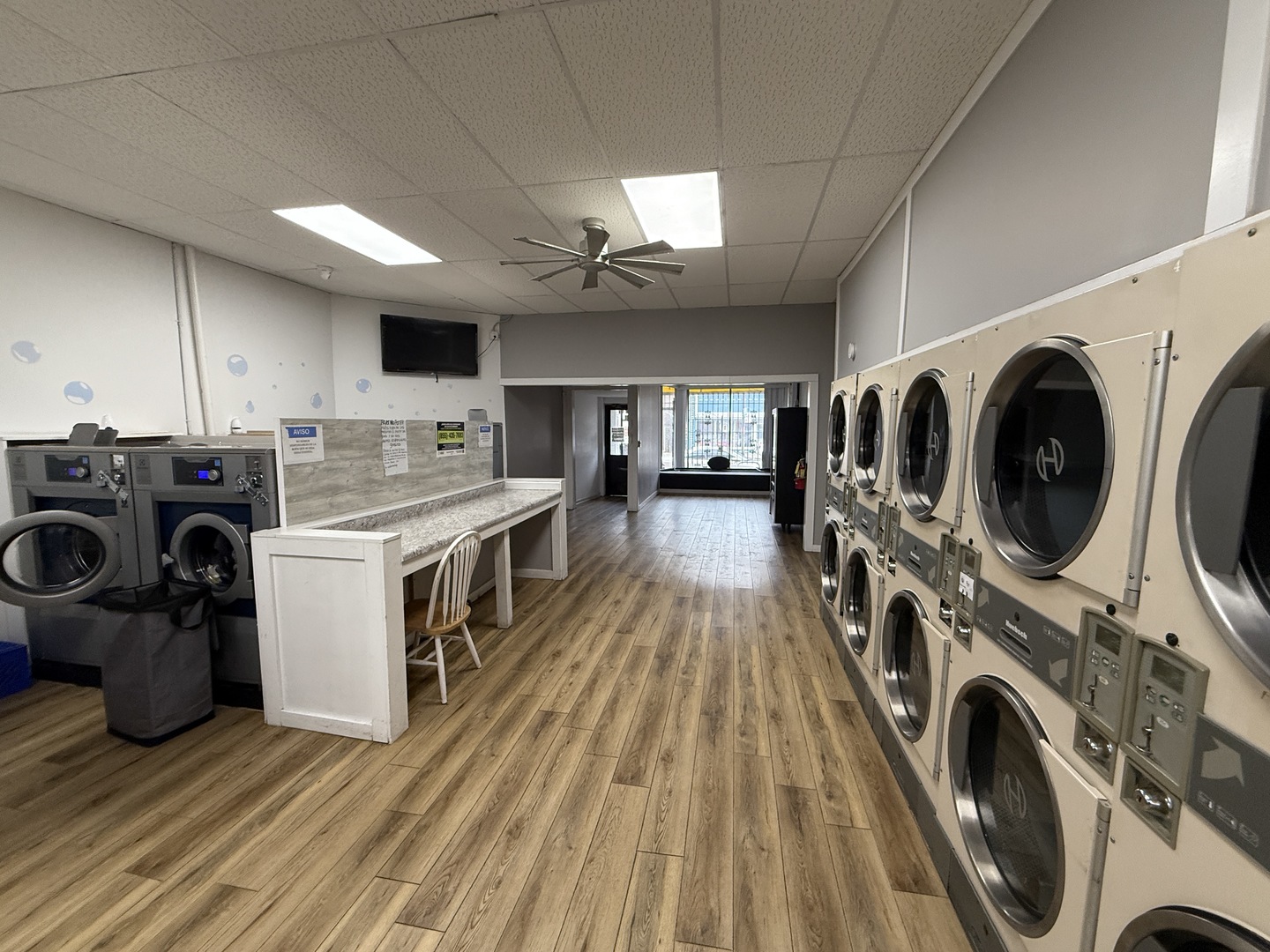 10106 S Ewing Avenue